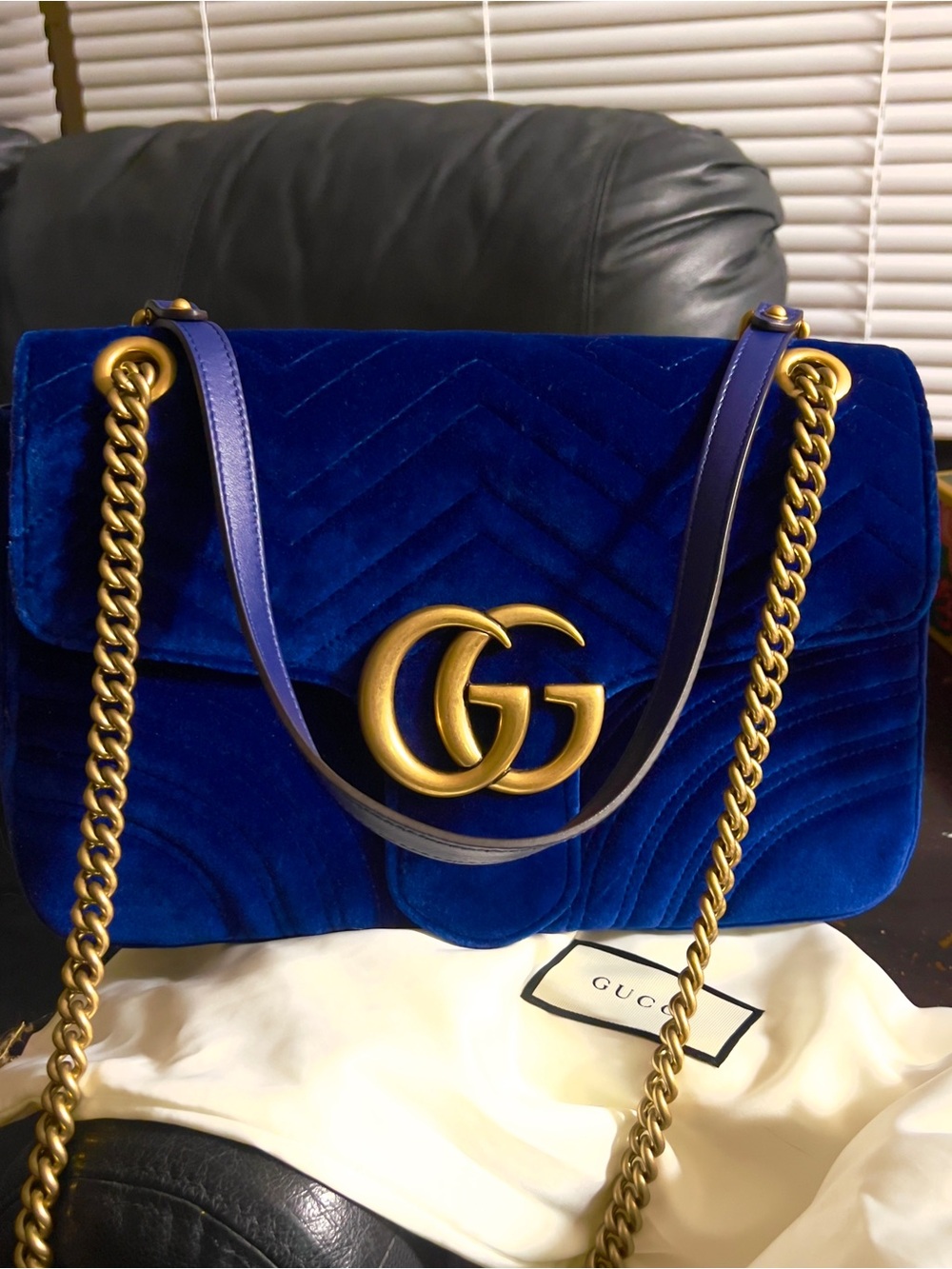 GUCCI GG Marmont Velvet Cobalt Blue Medium Shoulder Bag with duster and cards - Picture 2 of 15